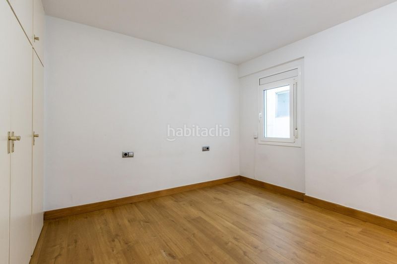 Foto d7356c4c-189d-4b08-b691-33b227273da2. Àtic a Barri del Centre Terrassa