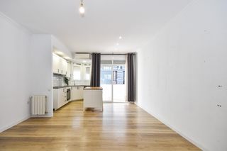 Attique  Carretera martorell. Ático reformado de 5 habitaciones con garaje en ca naurell