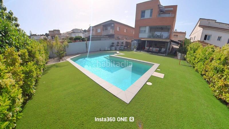 Foto 2a2e4f81-3a55-48a0-8667-fb2a6493b7f0. Chalet avec chauffage parking piscine dans La Franquesa-Oasis Park Vendrell (El)