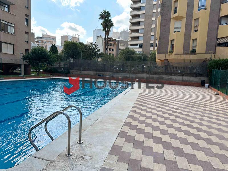 Foto 6df12352-60ef-4515-979b-d6d5a9d3ef1b. Pis amb piscina a Rafalafena Castellón de la Plana