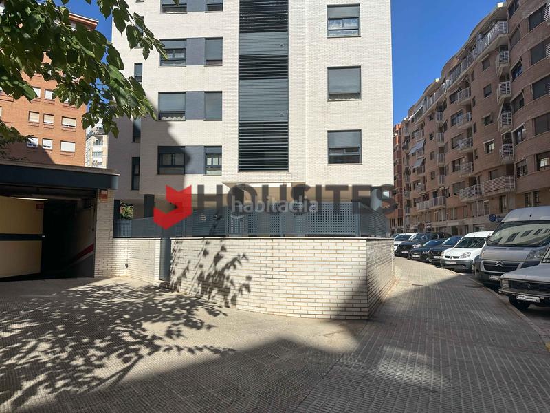 Foto 4a6d8025-ca08-45fb-aa69-c9f2cf48ac53. Car parking in Parque Geólogo José Royo Gómez Castellón de la Plana