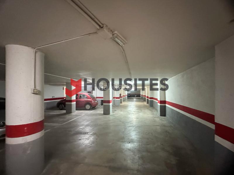 Foto 57e799ac-bcf2-42c3-a536-d85f9e4a7b90. Car parking in Parque Geólogo José Royo Gómez Castellón de la Plana