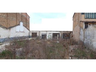 Terreno residencial  De roda