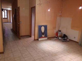 Lloguer Oficina a Centre. Oficinas en alquiler