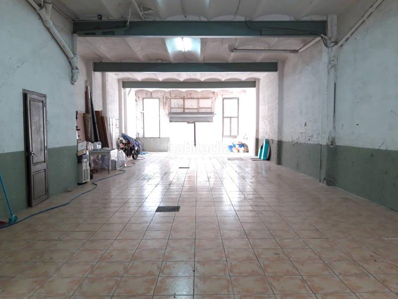 Foto 42618eee-f9d9-4173-aeff-b6b460a2324d. Semi detached house with parking in Nord Vic