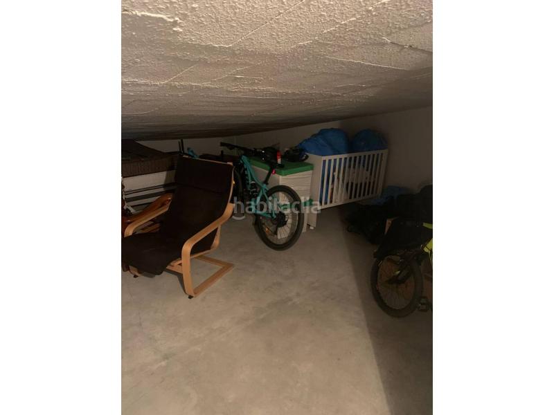 Foto 71b40876-e772-484f-98f7-d84c4ba04d39. Posto auto in Estadi-Santa Anna Vic