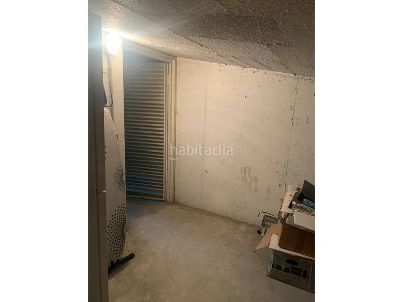 Foto fd1c819b-1862-4b5e-bbca-ba9951962cf8. Posto auto in Estadi-Santa Anna Vic