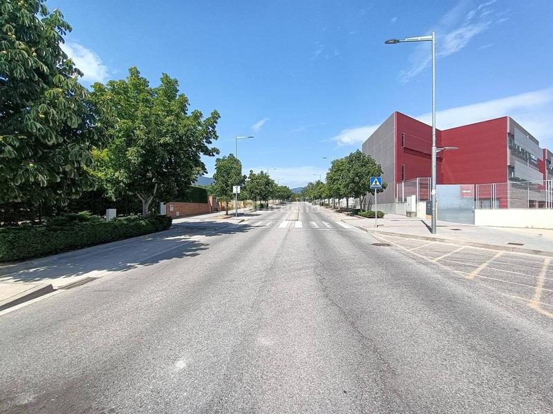 Foto dbc1be13-cc63-43e5-8689-767279c0d457. Terreny residencial a Torelló