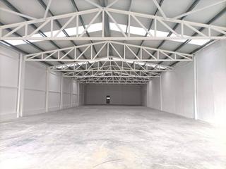 Lloguer Nau industrial  Berga. Nave en alquiler