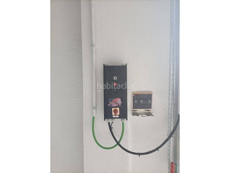 Foto 05c18ff3-d042-4af9-9e76-e38248e43903. Lloguer nau industrial a Nord Vic