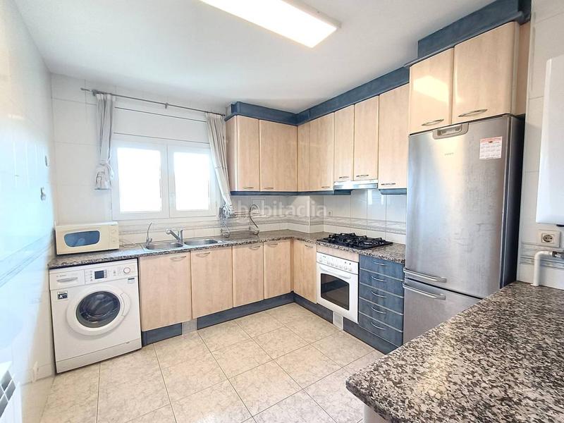 Foto 02eb3629-608e-4508-a506-f41d21a497c9. Location duplex avec chauffage dans Nord Vic