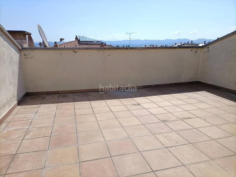 Foto 226bdc5f-fb24-4f4c-812e-d2994dec95f2. Rent duplex with heating in Nord Vic