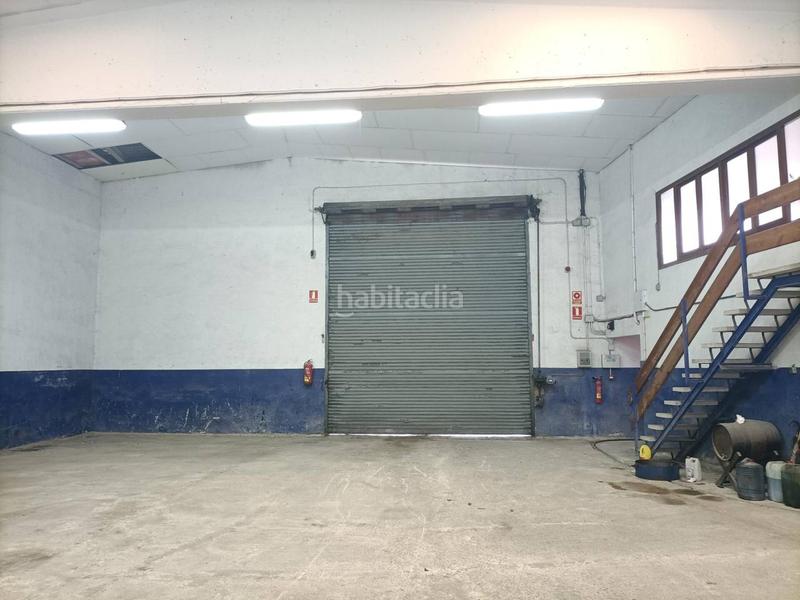 Foto 6102e810-c78e-46fc-a4d3-baccf15bcb2a. Lloguer nau industrial a Gurb