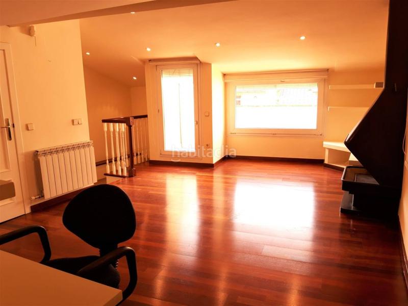 Foto e537364e-afe6-48b4-b3e8-55b2947a574d. Lloguer dúplex amb calefacció aparcament a Nord Vic