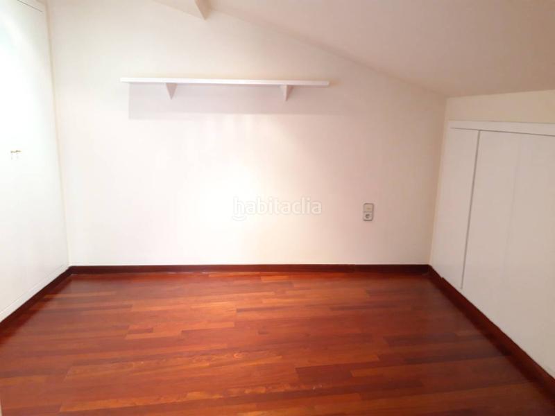 Foto 9921629b-7306-444a-b33c-397e70491e7f. Rent duplex with heating parking in Nord Vic