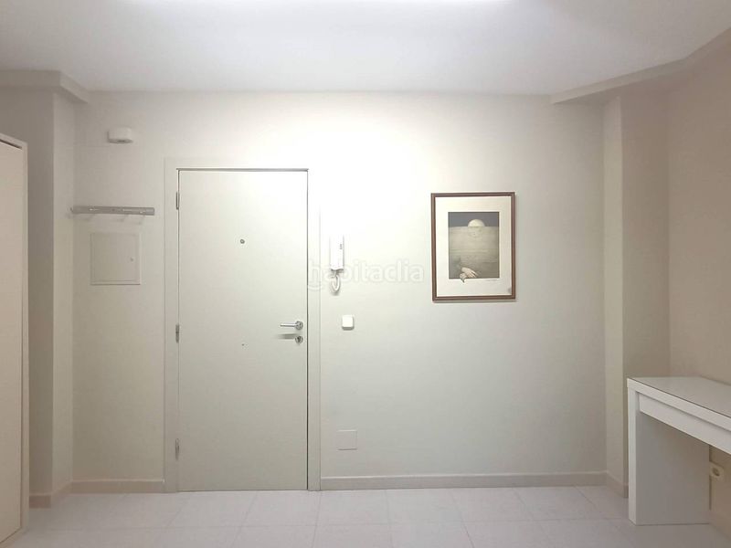 Foto 09bf74d2-893b-430d-beeb-f596f5d03adf. Büro in Nord Vic