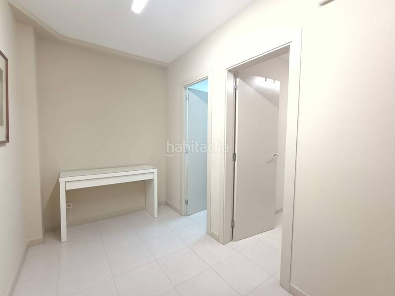 Foto 9575d6bd-ef3f-424c-ae1b-4b7442b825d8. Büro in Nord Vic