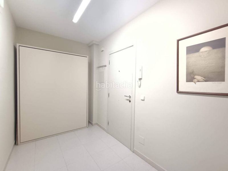 Foto f65a1a06-eada-4f12-be0f-13bd79564586. Büro in Nord Vic
