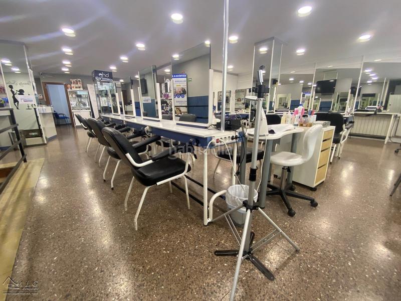 Foto 63fa871a-c9c7-4b0d-920f-0b2e74326272. Alquiler local comercial en Navas Barcelona