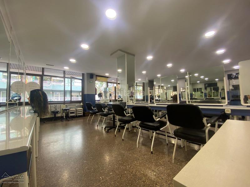 Foto b642963a-1edb-4f15-8ca9-bc058dc87813. Alquiler local comercial en Navas Barcelona