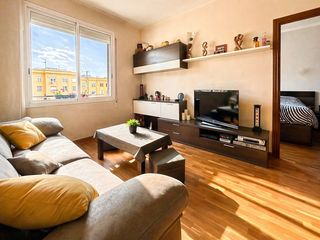 Flat  Carrer de lepant. Alto,luz 4 dormitorios