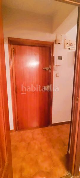 Foto ceb4cd41-f7a2-48d9-a70c-65d8f84958e8. Piso c/sáhara en Los Rosales Madrid