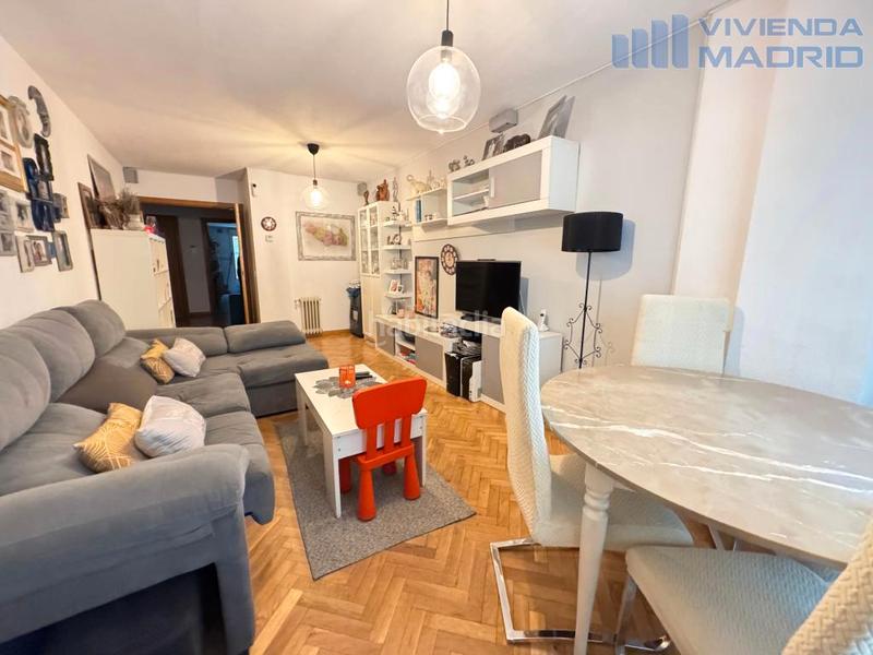 Foto da6f139c-9b65-4c5c-a0de-c1a45887634c. Etagenwohnung mit heizung in San Isidro Getafe