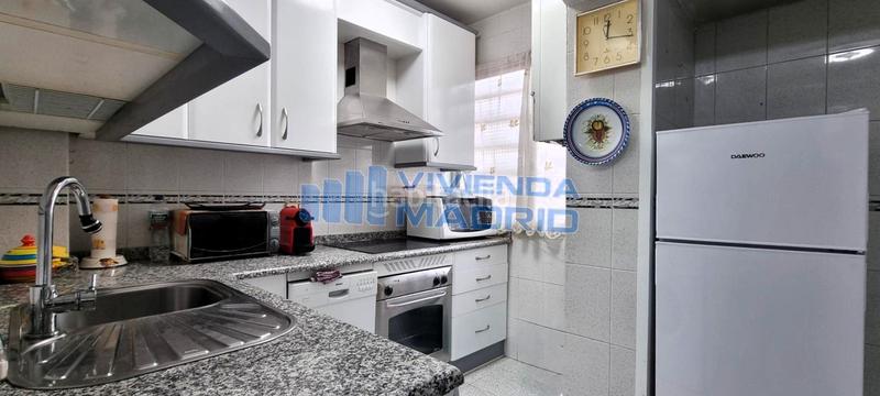 Foto 1a218f65-ed42-4832-ad22-4a36f7eb3995. Piso avenida verbena de la paloma en Los Ángeles Madrid