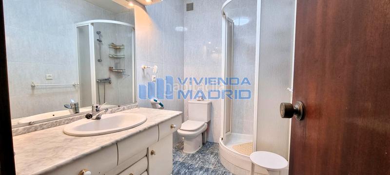 Foto 861c7894-7b14-44ec-964a-0a224c30ade7. Piso avenida verbena de la paloma en Los Ángeles Madrid