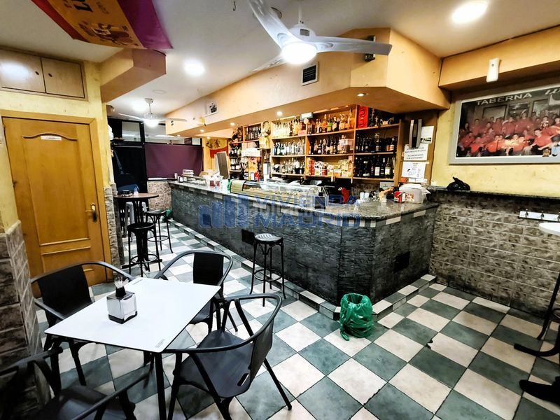 Foto 7babbb4b-238b-4b66-82ba-f41d11d67782. Local comercial a Universidad Getafe