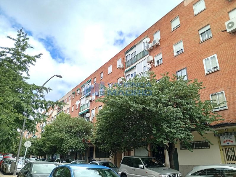 Foto 6aebf7ac-608d-4c22-927a-2610dc3cdfb3. Flat with heating in Juan de la Cierva Getafe