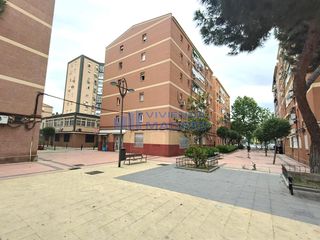 Flat  Calle loto. Zona universitaria de getafe