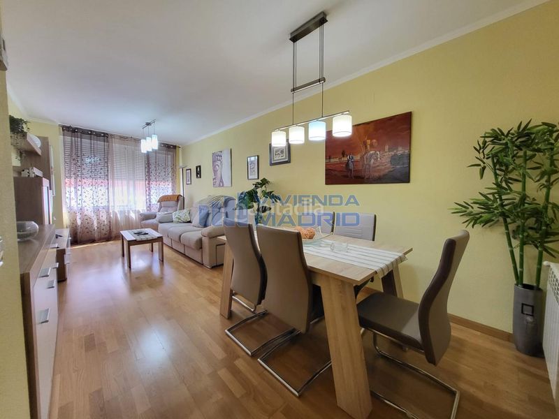 Foto a1fff1a6-d2a5-4753-bd5a-3262c8bfc591. Appartamento con riscaldamento parcheggio in Calle Pinto-San Roque Parla