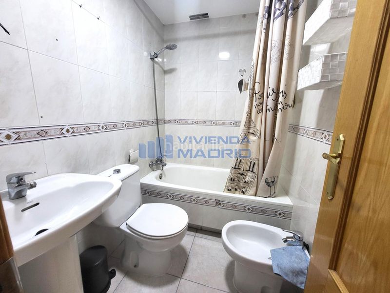 Foto 7bf943d0-0e6d-4e53-be86-f27616316d6d. Flat with heating in San Isidro Getafe