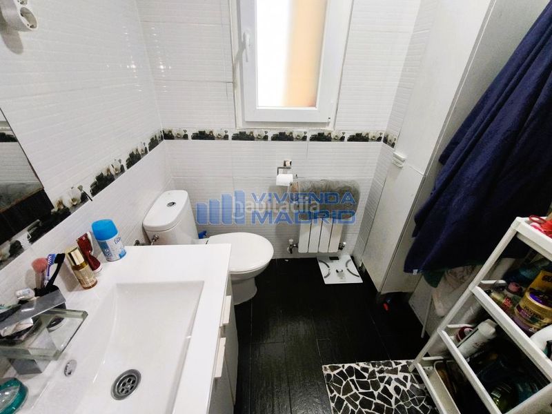 Foto 0dd16b8a-5ada-416b-8fa0-b338d8b69267. Flat with heating in Los Ángeles Madrid