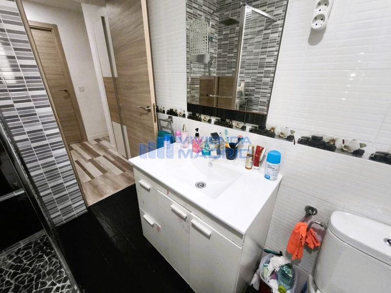 Foto a4a4591c-fa7c-4f43-8eca-a7d9a0056236. Flat with heating in Los Ángeles Madrid
