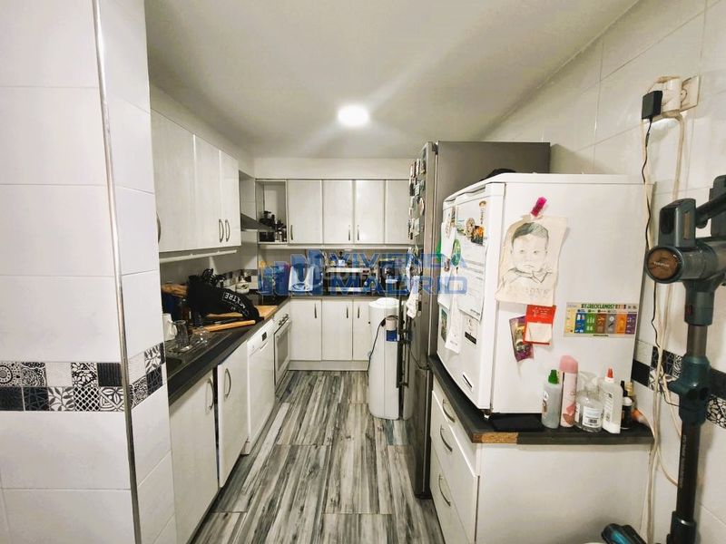 Foto afffaee9-b03b-45c4-b017-930cf9aa0ebb. Flat with heating in Los Ángeles Madrid