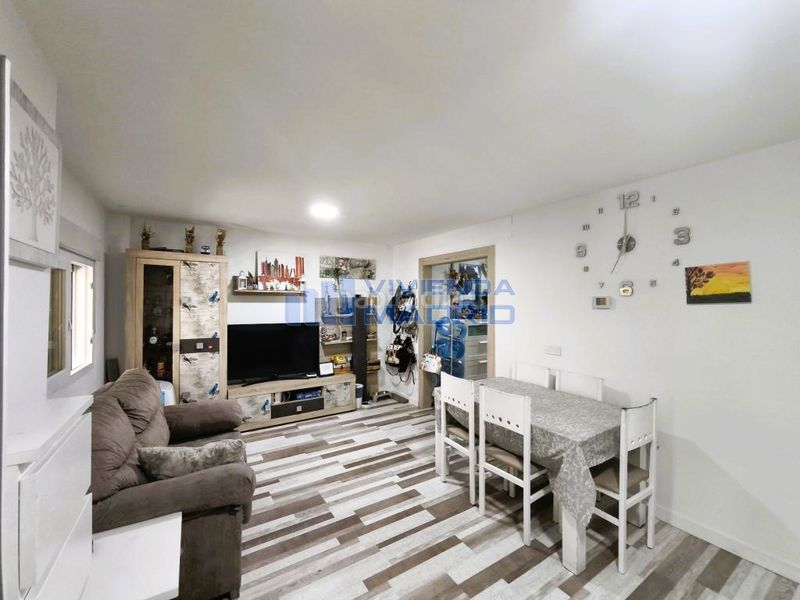 Foto c98c42fd-93b1-4cbe-b1f4-4c71de451ae9. Flat with heating in Los Ángeles Madrid