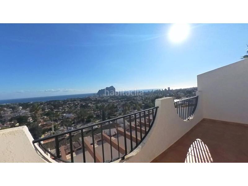 Foto c8fe88eb-901d-4ccd-929a-43a561a06228. Casa adossada amb aparcament piscina a Cometa Calp