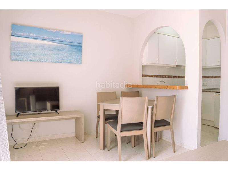 Foto e8063489-394d-4826-993b-ce57ecf0cc98. Casa adossada amb aparcament piscina a Cometa Calp