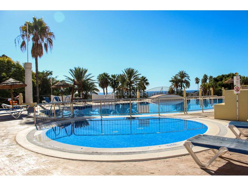 Foto d55ca2c2-85ea-411f-9438-57a8ee145f26. Reihenhaus mit parking pool in Cometa Calp