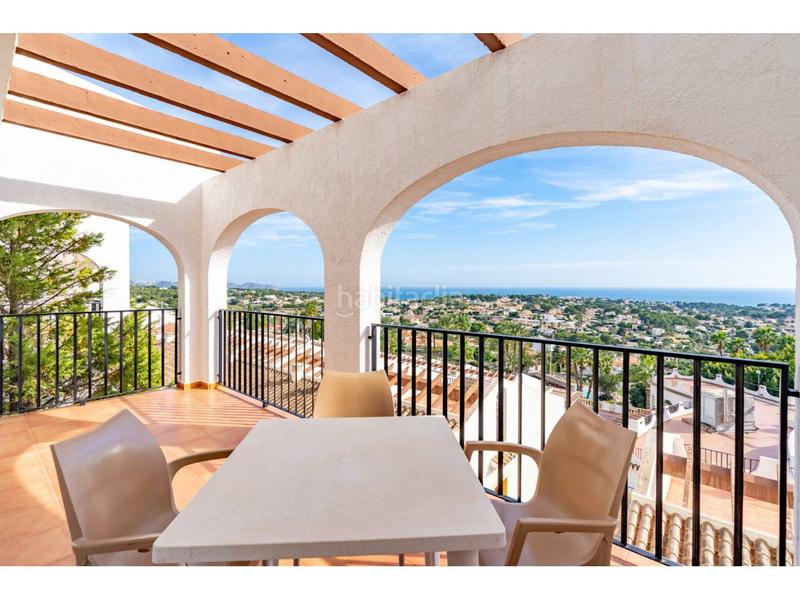 Foto 68703d8b-e9c5-46b7-bb14-ced5a508f903. Casa adossada amb aparcament piscina a Cometa Calp