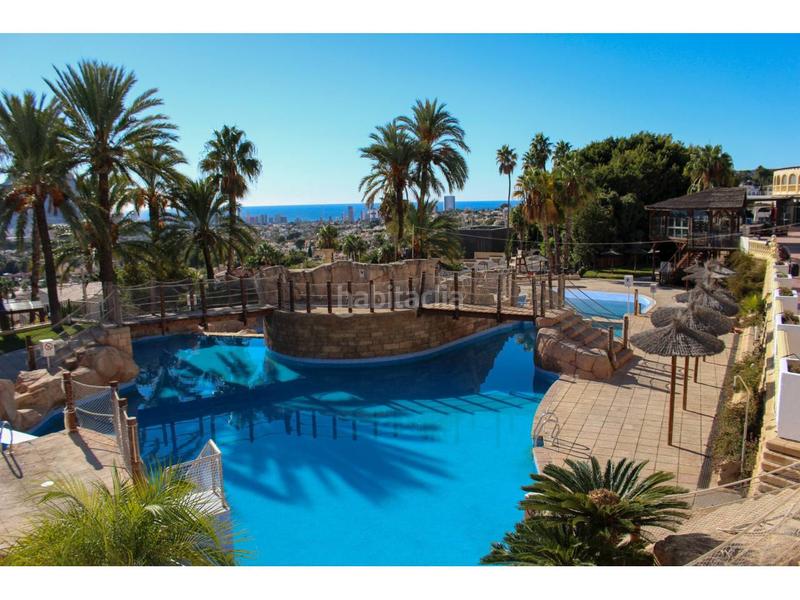 Foto 861aaaf3-b292-48c1-b14d-f01d2a54ce77. Casa adossada amb aparcament piscina a Cometa Calp