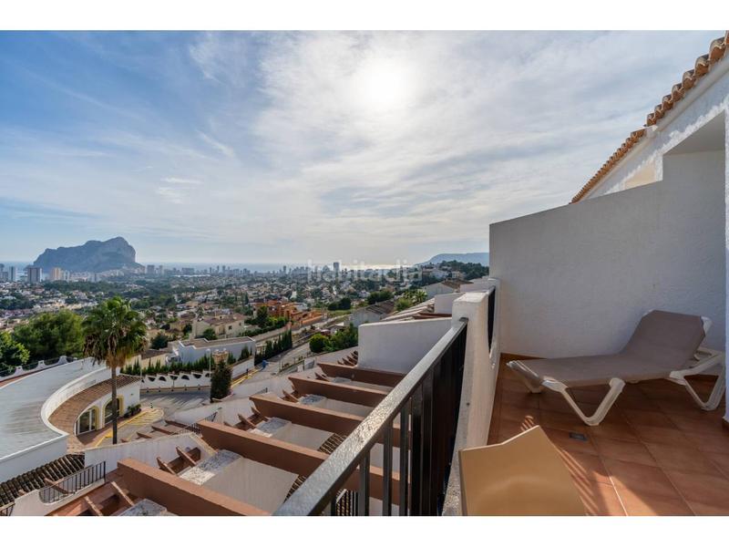 Foto 9f4b24f9-101f-49fa-acd3-c3952f325b51. Casa adossada amb aparcament piscina a Cometa Calp