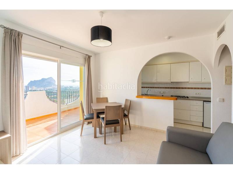 Foto 1ec15fa5-789a-4adf-86a3-6bc58978819c. Casa adossada amb aparcament piscina a Cometa Calp