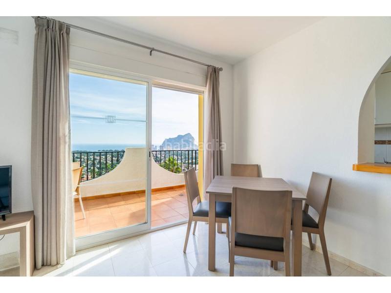 Foto dbf3823b-9ad1-4994-816e-9a685b58cf67. Casa adossada amb aparcament piscina a Cometa Calp