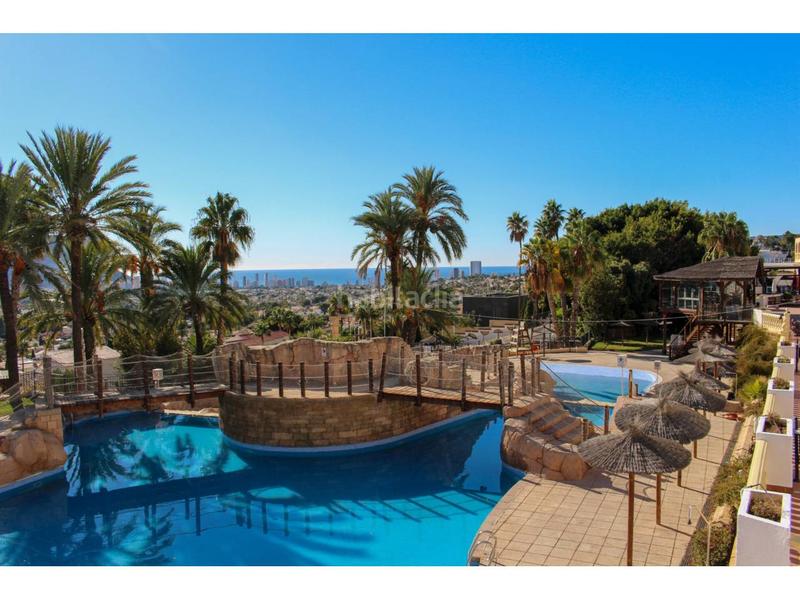 Foto 838a86bd-fff7-41c6-8d7e-d64c80003c48. Casa adosada bungalow en venta. urbanización imperial park en Calp