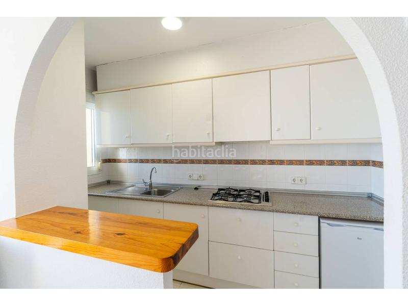 Foto 490917f0-ef4e-4d4c-8348-11a61009e189. Casa adosada bungalow en venta. urbanización imperial park en Calp