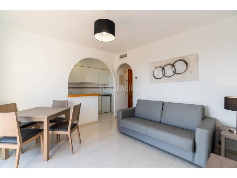 Foto b9e74a4d-4b64-482b-abdd-9727983df5c2. Casa adosada bungalow en venta. urbanización imperial park en Calp