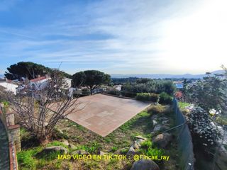 Residential Plot in Caldes de Montbui. Terreno con garaje de 115 m2